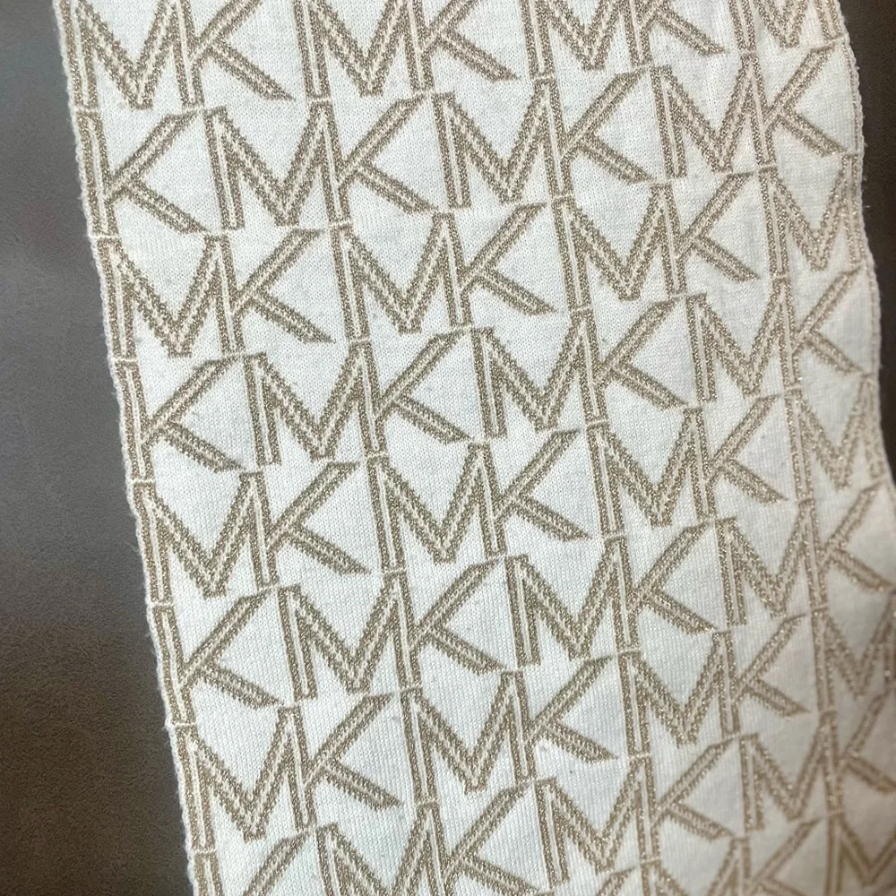 Michael Kors Beige and White Gold Logo Scarf 60 in L Gently Used - Picture 3 of 6